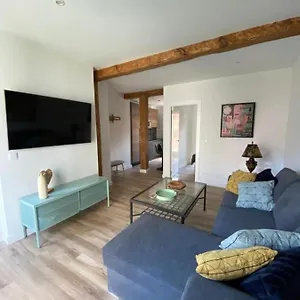 Sun Si Moon Apartment