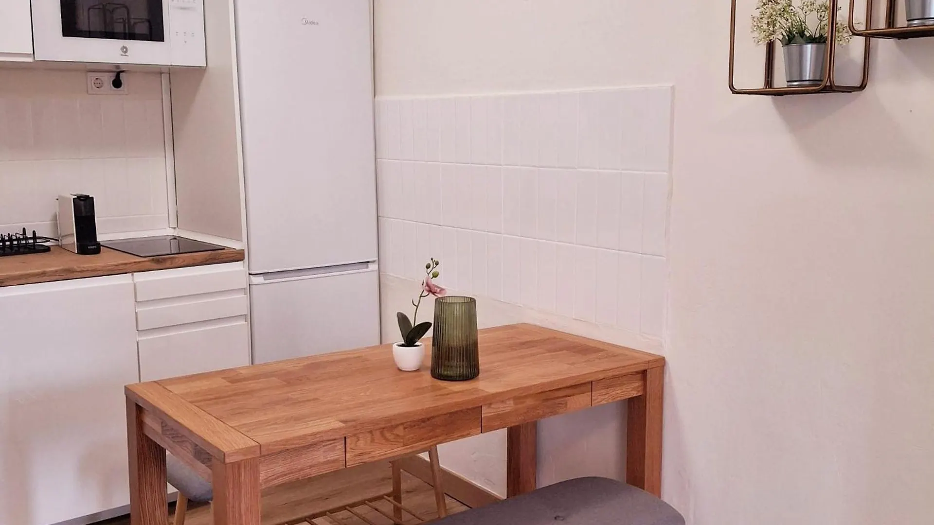 Apartamento En El Centro Recien Reformado Santander Spain
